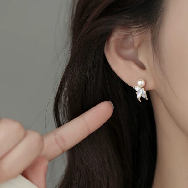 999 Silver Pearl Fish Tail Earrings - 图片 4